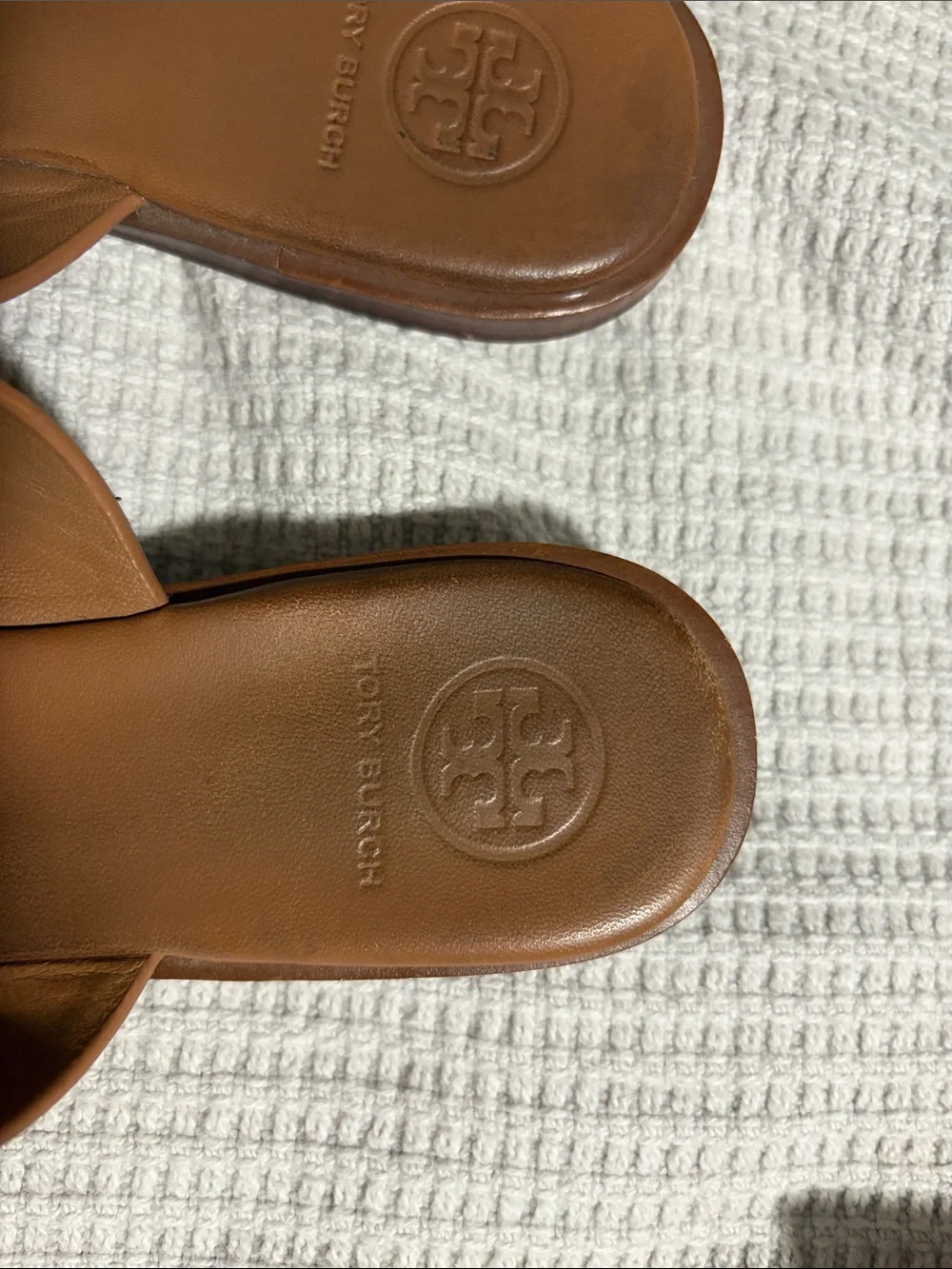 Tory Burch Tan Leather Miller Thong Sandals - Picture 4 of 5